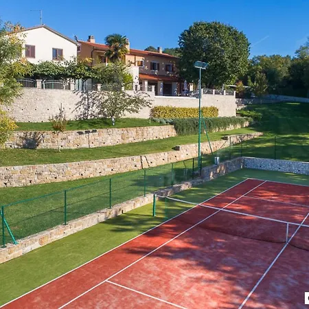 Vlastelini I * Labin (Istria)